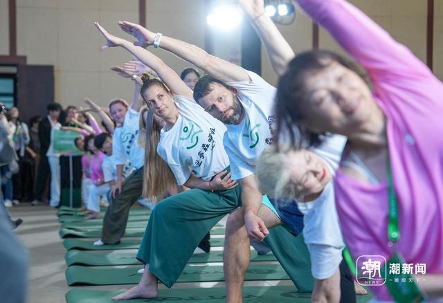 全国健身瑜 全国健身瑜